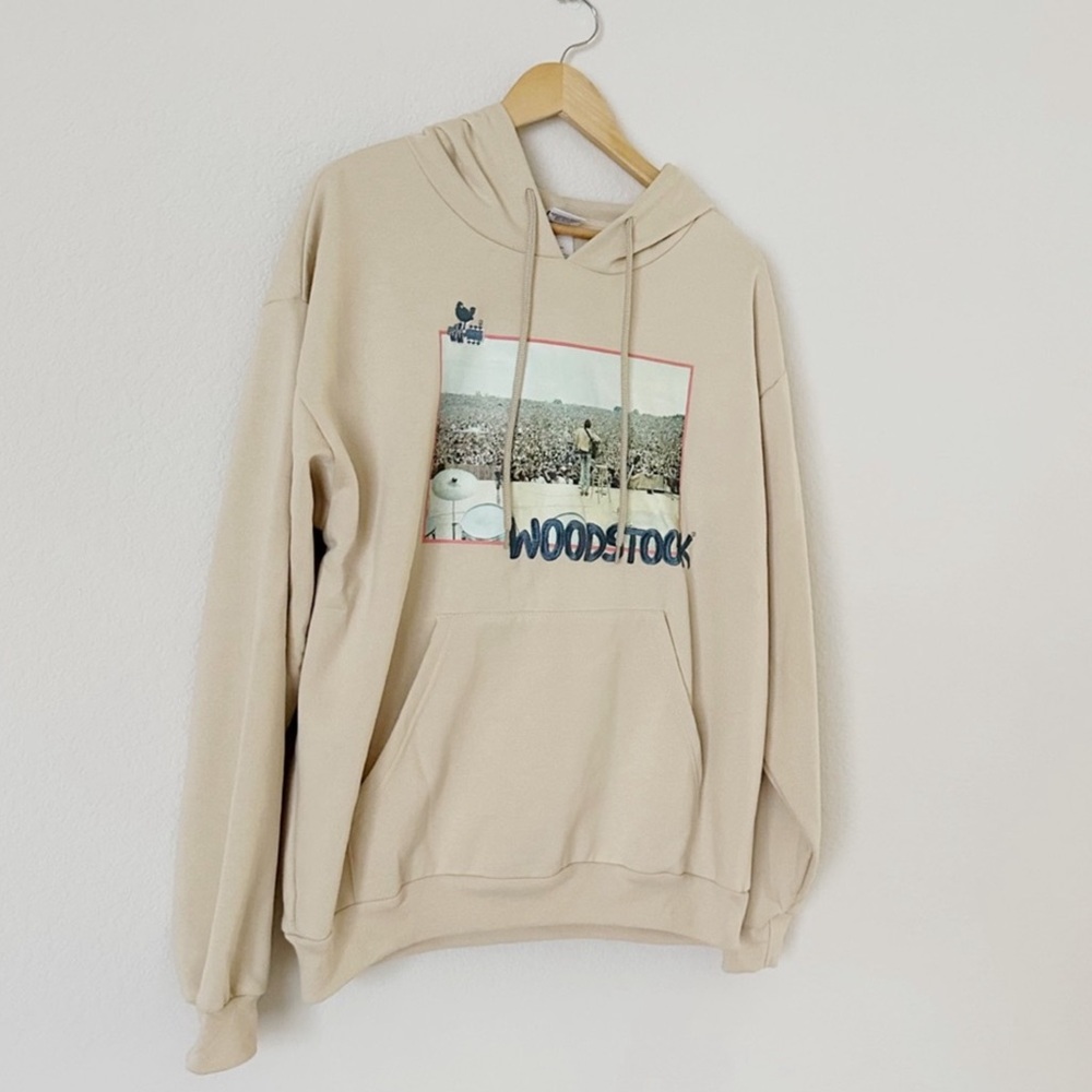 NWOT Woodstock Hoodie - Picture 6 of 7